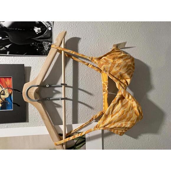 Aerie Twist Bikini Top with Pattern- Size M - NWT - Picture 1 of 5